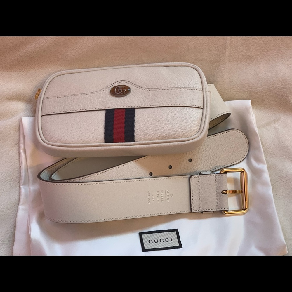 Gucci belted bag